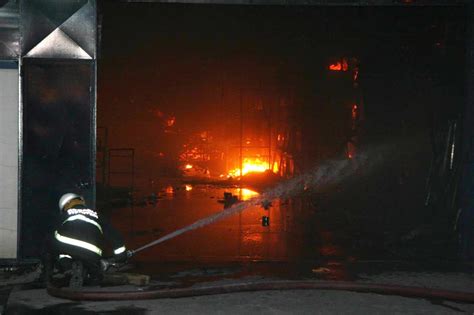 Gebze’deki fabrika yangını kontrol altına alındı
